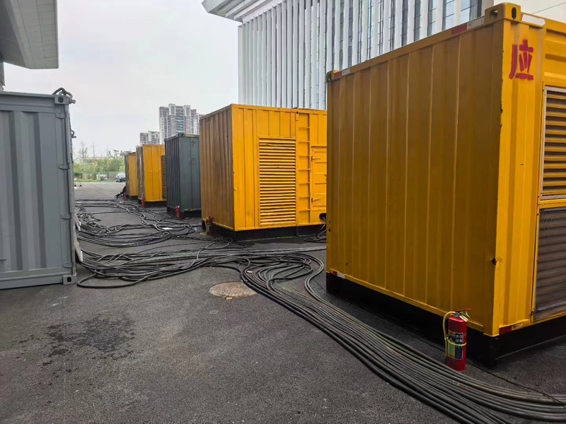 丹巴不同季节柴油发电机组保养有哪些注意事项?