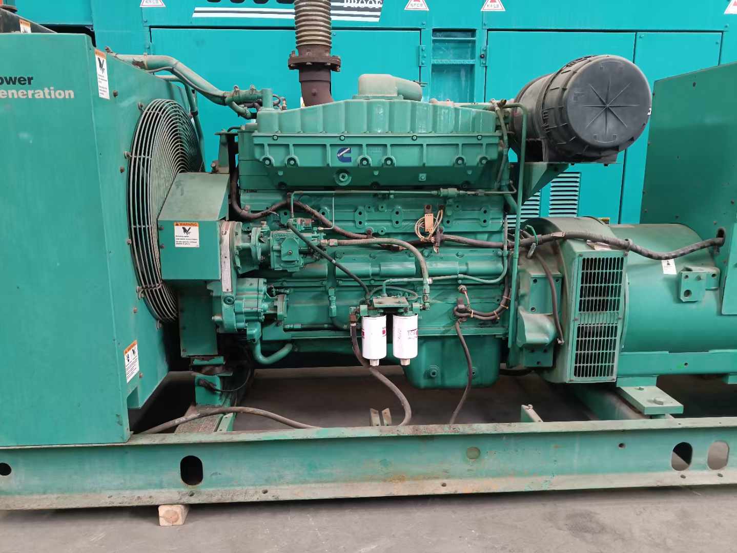 丹巴过载会对 600kW 柴油发电机组造成哪些损害？