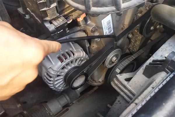 丹巴转速传感器的工作原理是什么？